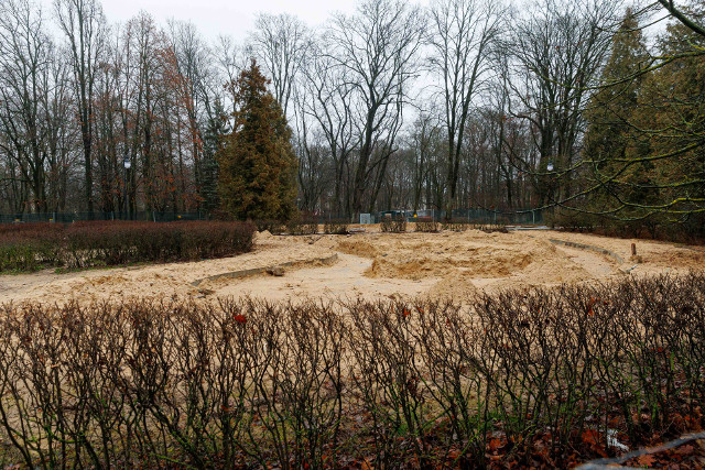 Jedną z inwestycji prowadzonych na białostockich Plantach jest przebudowa placu zabaw. Stary został już demontowany