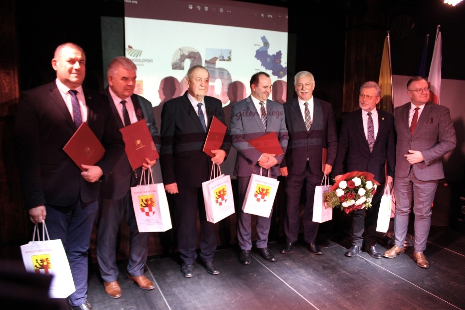 Powiat mogileński uroczyście świętował 25-lecie istnienia.