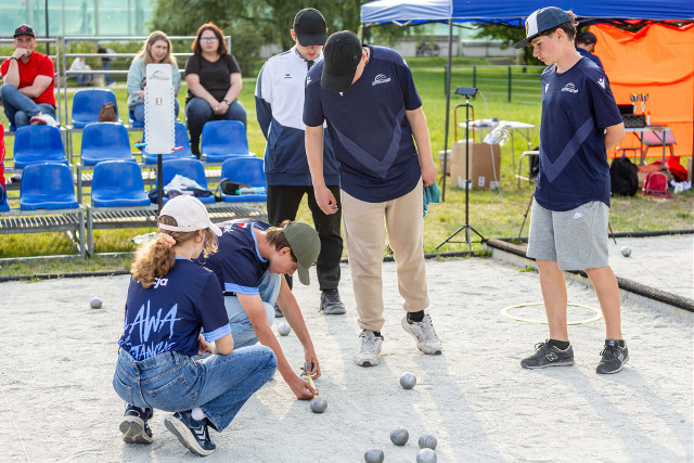Medalowy blask kul młodych zawodników Białostockiego Klubu Petanque. Młodzieżowcy mistrzami Polski, juniorzy wicemistrzami