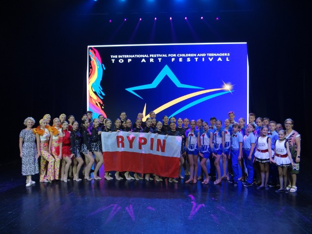 Sukces Grupy Estradowej z Rypina na festiwalu tańca we Włoszech. Deszcz nagród dla podopiecznych Katarzyny Becmer