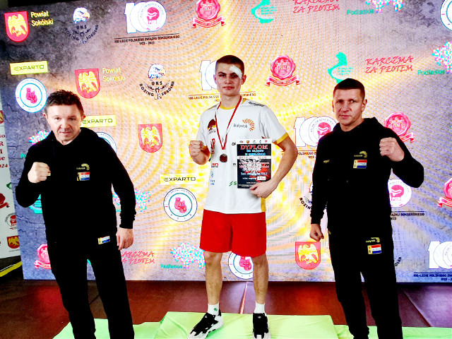 Srebrny medal młodego zawodnika Hetmana Białystok Adama Bagińskiego w Pucharze Polski w Boksie