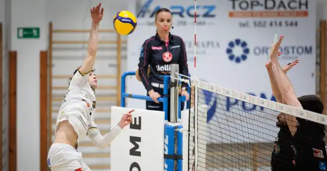 Porażka u wicelidera z Torunia i siatkarze KS Necko Augustów żegnają pierwszą ligę