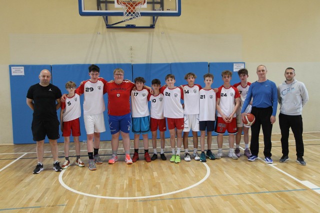 Uczniowie SP2 w Chełmnie wygrali koszykarski ćwierćfinał wojewódzki Igrzysk Młodzieży Szkolnej