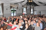 Cała sala śpiewała śląskie szlagiery! Z okazji Dnia Mamy w Choczu odbyła się Kabaretowa Biesiada Śląska z Grupą Fest