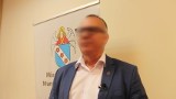 Ruszył proces byłego burmistrza Murowanej Gośliny. Dariusz U. jest oskarżony o seksualne wykorzystywanie i znęcanie się