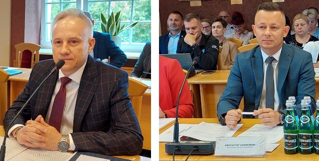 Mandaty nowych radnych Grudziądza objęli: Krzysztof Kosiński z KO (z lewej) i Krzysztof Gawroński z SOG-u