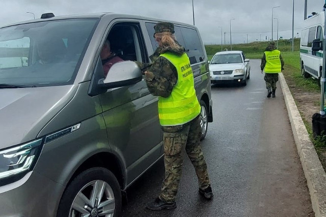 Kolejny kurier z Ukrainy przemycał nielegalnych migrantów