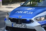 10-latka wtargnęła pod jadący samochód w Rakoniewicach. Dziewczynka została przewieziona do szpitala w Poznaniu