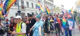 Marsz Równości w Łodzi. W 2023 ulicami Łodzi przeszło kilkaset osób. Zobacz zdjęcia!