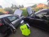 Groźny wypadek pod Tuszynem. 5 osoób zostało rannych. Sprawca miał blisko 2 promile! ZDJĘCIA