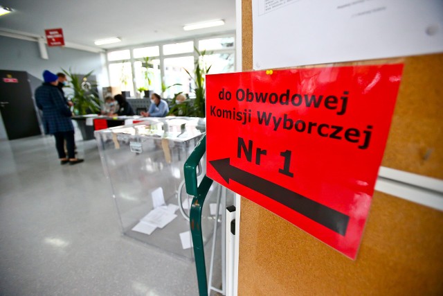 Frekwencja w niedzielnych wyborach do Rad Osiedli w Poznaniu nie była wysoka