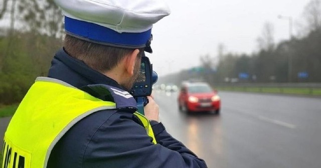 Policjanci z Inowrocławia podsumowali miniony weekend wielkanocny.