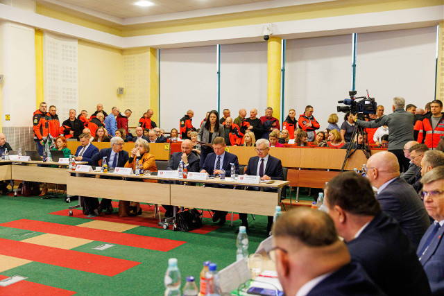 Burzliwa debata radnych na sejmiku o konsolidacji podlaskich placówek medycznych. Ale zakończyli ją zgodnym stanowiskiem.