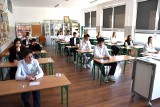 Rozpoczęły się egzaminy ósmoklasistów. Uczniowie są przygotowani - egzamin im niestraszny 