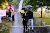 Nie powstrzymał ich nawet deszcz. Studenci w Poznaniu świętowali Juwenalia