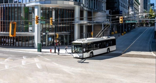 TransLink, operator komunikacji miejskiej w Vancouver, chce zamówić nawet 512 trolejbusów.