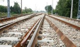 Śmiertelne potrącenie na torach w Wielkopolsce. Są opóźnienia pociągów na ważnej trasie na południe i wschód Polski