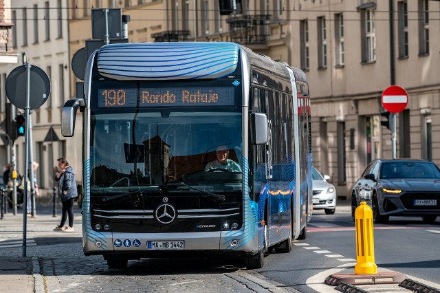 Testowanego Mercedesa-Benza eCitaro G fuel cell będzie można spotkać na poznańskich ulicach do 8 maja