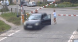 Jak się zachować, kiedy nasz samochód utknie na przejeździe z rogatkami?