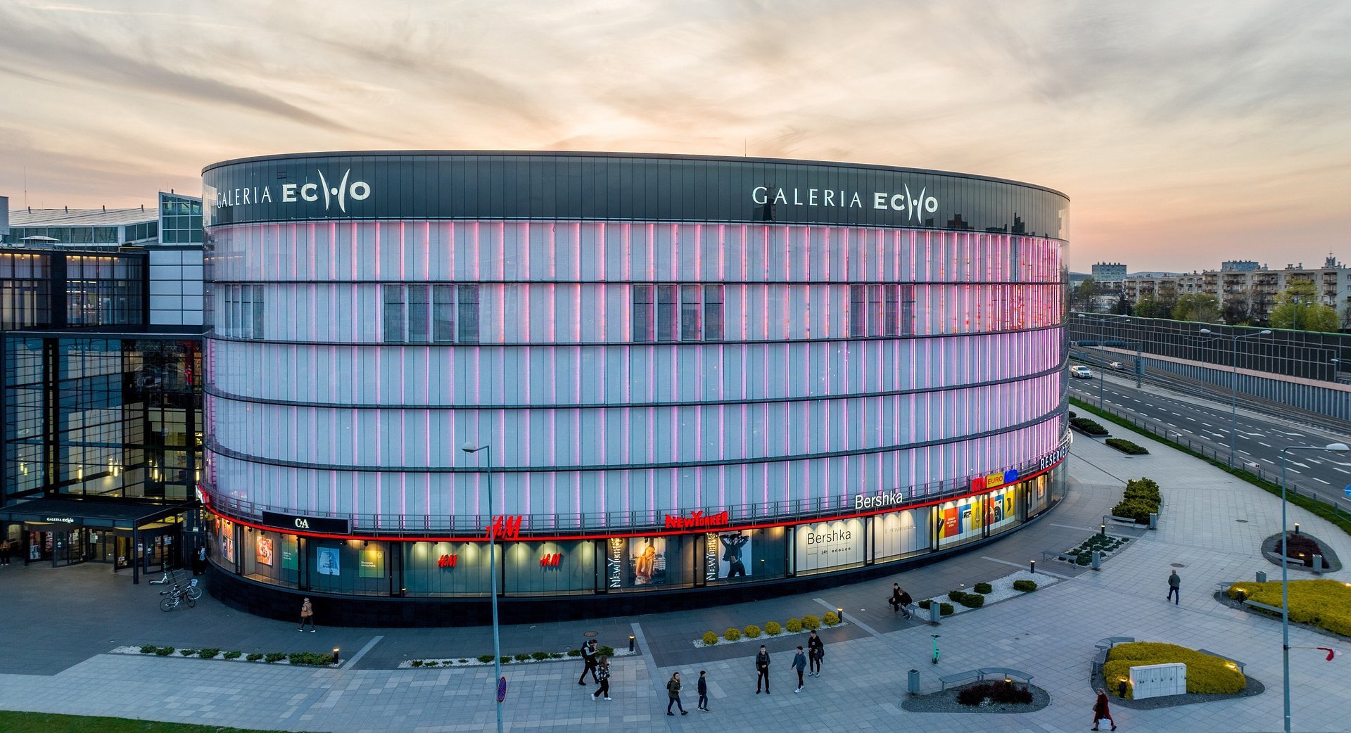 Photo: Echo Dnia IKEA and CentrumRowerowe.pl to Replace Carrefour in Galeria Echo