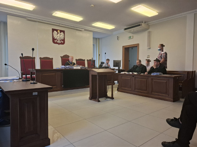Proces ws. zatrzymania 18 pociągów sygnałem "radio-stop" zakończony. Wyrok 1 sierpnia
