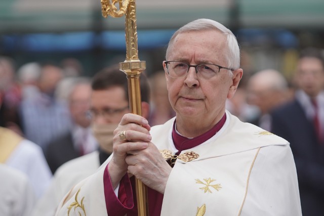 Arcybiskup Gądecki w październiku skończy 75 lat, co będzie wiązało się z jego przejściem na emeryturę.