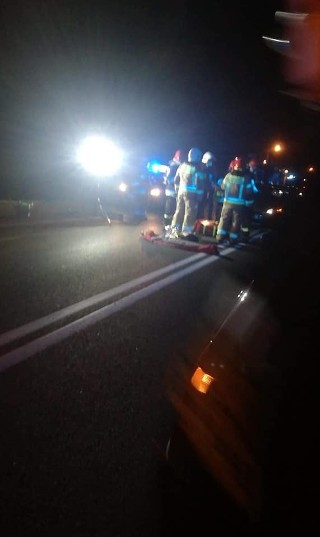 Potrącony strażak z OSP Kolumna. Kierował ruchem na drodze