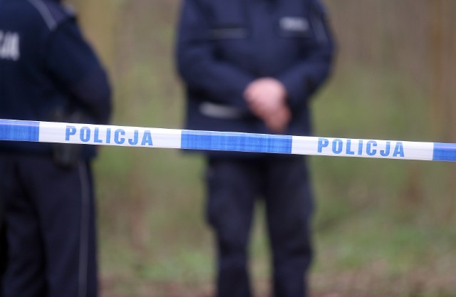 Na terenie wyrobisk potorfowych w Wołuszewie mieszkaniec wsi odkrył szkielet człowieka.