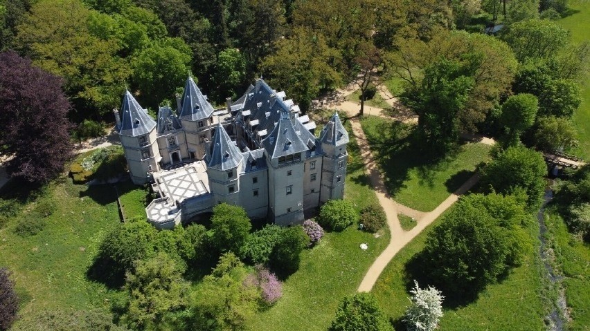 Zamek w Gołuchowie jest jednym z najważniejszych obiektów na...