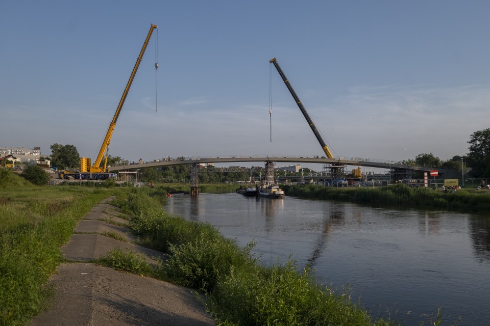 Tak obecnie wygląda stan budowy Mostów Berdychowskich w...
