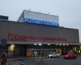 Sprawa napisu na budynku starego dworca w Poznaniu umorzona. Autor będzie musiał zapłacić 8 tysięcy złotych
