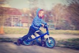 Chłopiec uciekł rowerkiem z podwórka. Policjanci szybko odnaleźli 5-latka