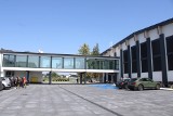 Zespół Szkół nr 1 w Golubiu-Dobrzyniu ma nową halę sportową. Zobacz zdjęcia z otwarcia obiektu