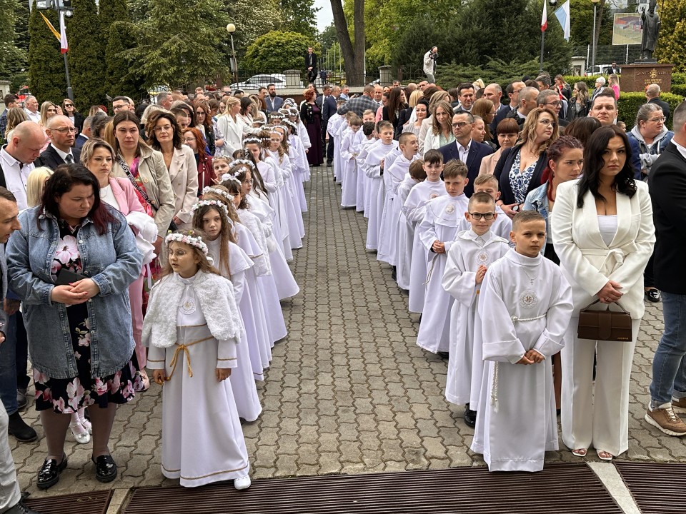 Pierwsza Komunia Święta w parafii pw. Świętej Rodziny w Pile. 2024 rok