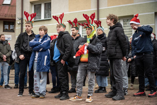 Stowarzyszenie „Droga” przygotowało tysiąc paczek. Trafiają do potrzebujących