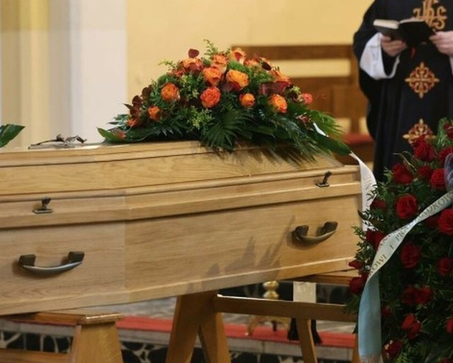 Pogrzeb to zawsze trudne przeżycie dla najbliższych