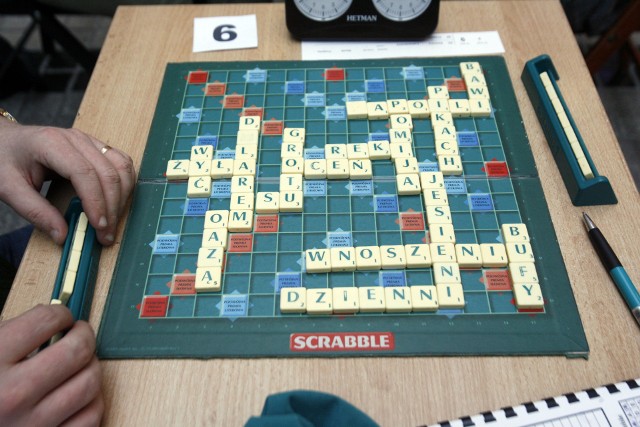 Co zmieni się w popularnej grze planszowej? Nowe zasady Scrabble.
