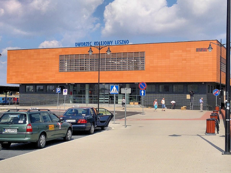 3. największy dworzec Wielkopolski. W Lesznie obsłużono w...