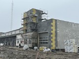 Trwa budowa komendy straży pożarnej w Grudziądzu. Zobacz wideo