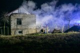 Pożar domu w Grudziądzu. Jedna osoba trafiła do szpitala