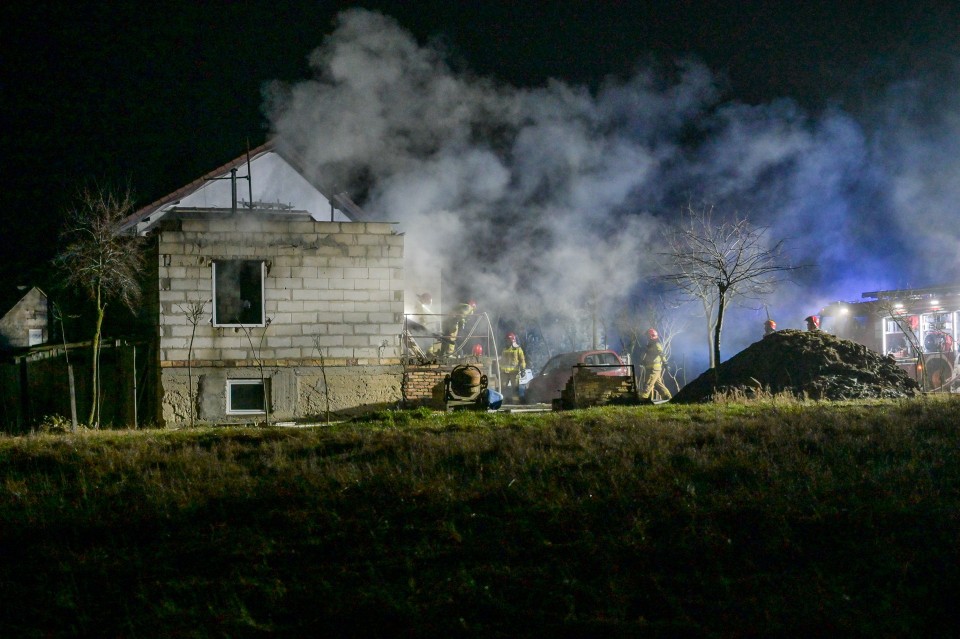 W Grudziądzu, przy ul. Powojowej, płonął dom jednorodzinny