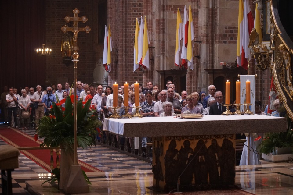 Msza w katedrze pod przewodnictwem nuncjusza