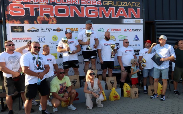 Sześciu strongmanów rywalizowało w sześciu konkurencjach. To było popołudnie siłaczy! Zawody w ramach Pucharu Polski Strongman odbyły się w marinie w Grudziądzu. a trwały 4,5 godziny.