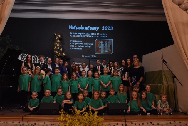 Akademia Ekologiczna działająca przy III Liceum Ogólnokształcącym im. Królowej Jadwigi w Inowrocławiu ogłosiła wyniki XXIV edycji Władysławów 2023.
