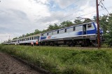 Mężczyzna śmiertelnie potrącony przez pociąg w Przysiece Polskiej koło Kościana. Są utrudnienia