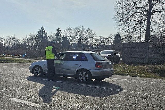 Policjanci z Lipna zajęli samochód pijanemu kierowcy. Sąd może zadecydować przepadek mienia