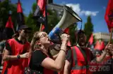 „Za ministra Kulaska zaciskamy paska”. Głośny protest w Warszawie