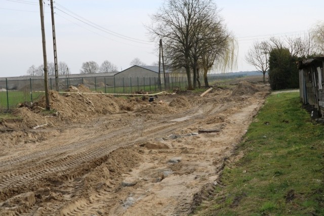 Remonty dróg na wsiach w gminie Sępólno mają się zakończyć na przełomie czerwca i lipca.
