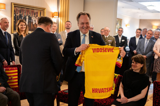 Dzień Państwowości i Sił Zbrojnych Republiki Chorwacji 2025. Tak Wojciech Strzałkowski i jego goście świętowali w Białymstoku