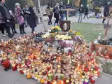 Kołaczkowska, Soyka, Kora, Królikowski, Religa. Tak wyglądają ich groby [GALERIA]